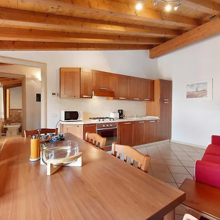Terrazzo Portese شقة *