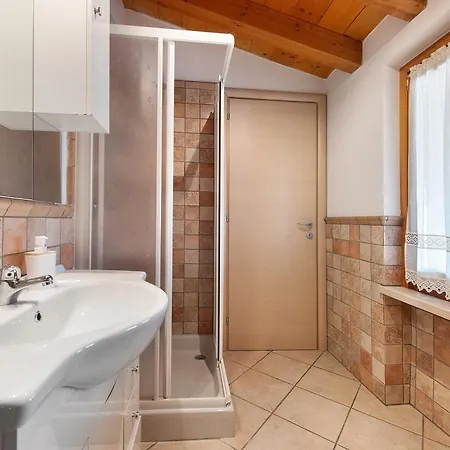 Terrazzo Portese شقة